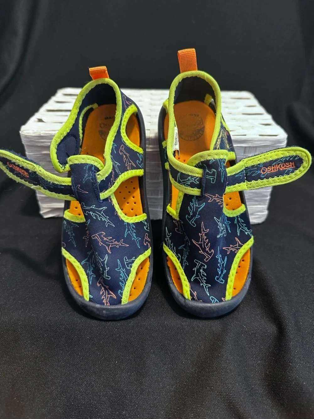 OshKosh B'gosh Navy Shark Print Water Sandals with Neon Yellow Trim Boys Sz. 11